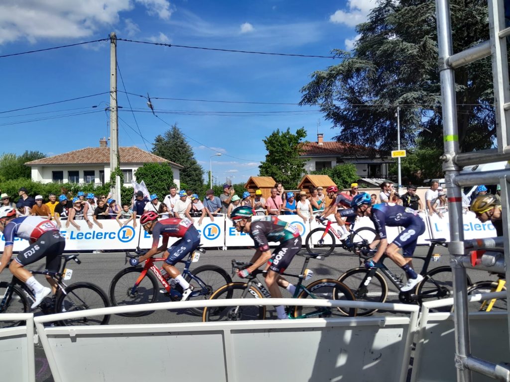 Etape d'arrivée du Tour de France à Belleville sur Saône le 13 juillet 2023